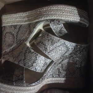 Jessica Simpson Snake skin glitter wedges